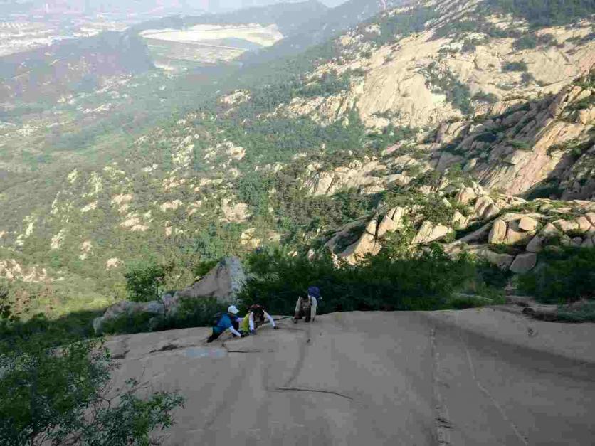 石人山旅游攻略 石人山风景区旅游攻略