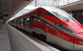 意大利火车上的FAR和FA有什么区别 意大利火车代号标识大全