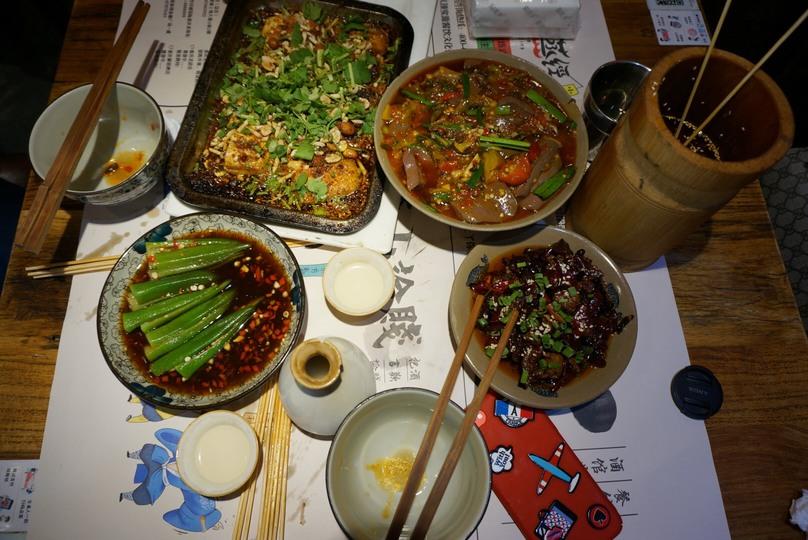 重庆三日游最佳路线 重庆哪里的火锅最好吃