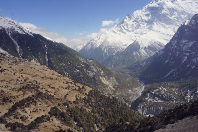 尼泊尔需要签证吗 尼泊尔有哪些旅游景点