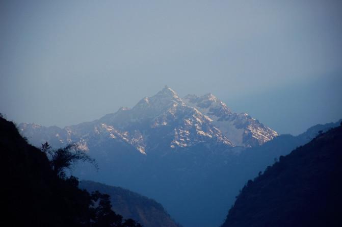尼泊尔需要签证吗 尼泊尔有哪些旅游景点