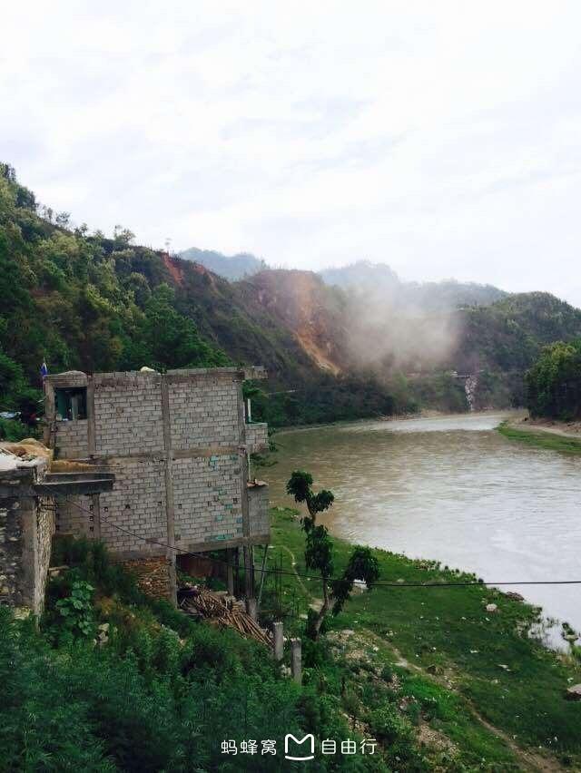 去尼泊爾旅游多少錢 尼泊爾有什么值得買的