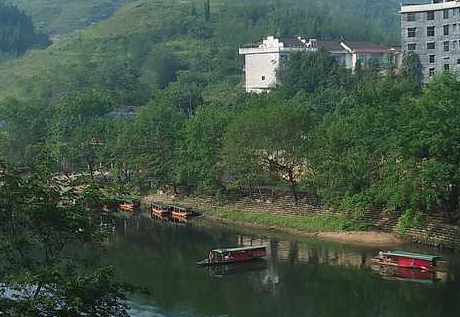 邊城茶峒是個怎樣的地方  鳳凰古城離邊城茶峒有多遠