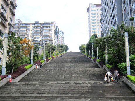 重庆超级长步梯有哪些  重庆超级长步梯在哪儿