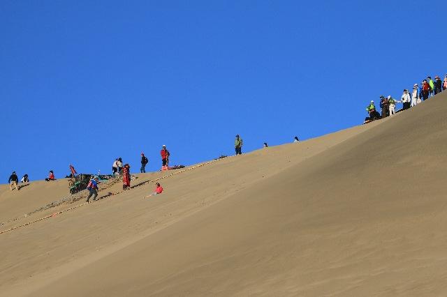 鳴沙山月牙泉在哪里 鳴沙山月牙泉門票價格多少錢