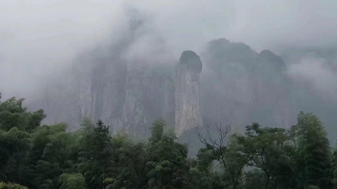 公盂岩旅游攻略 公盂岩游记