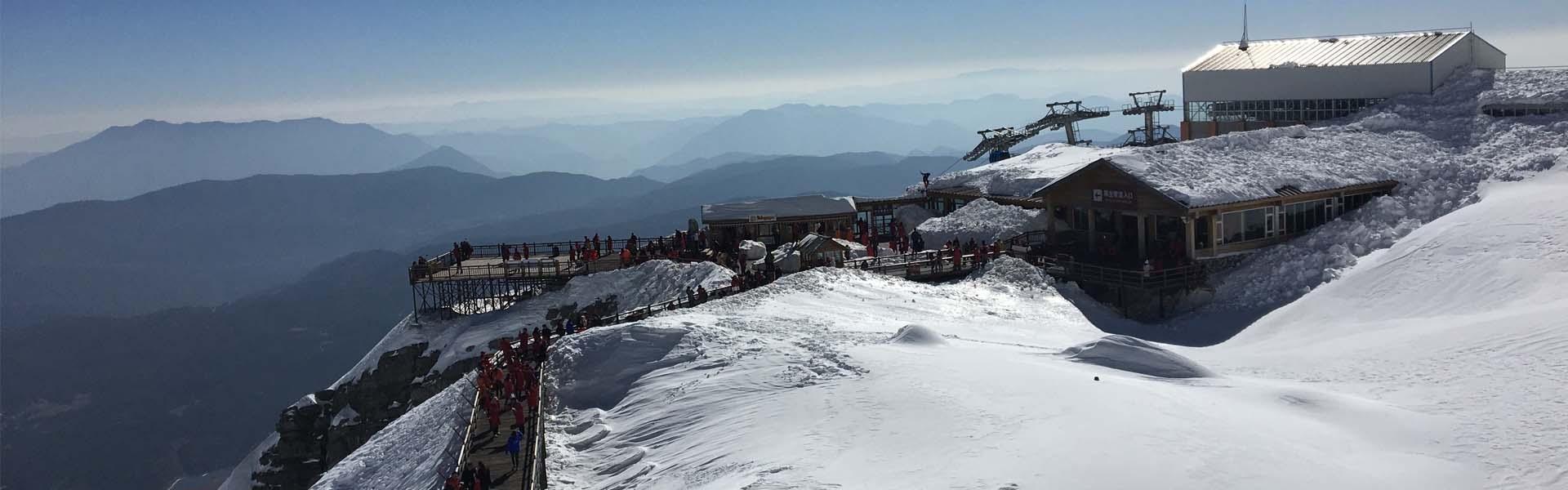 玉龙雪山在哪里  玉龙雪山旅游注意事项