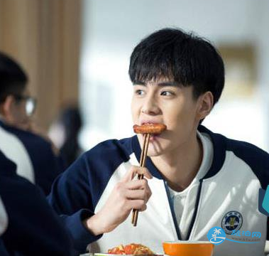 胡一天和戴璐什么关系 戴璐是谁