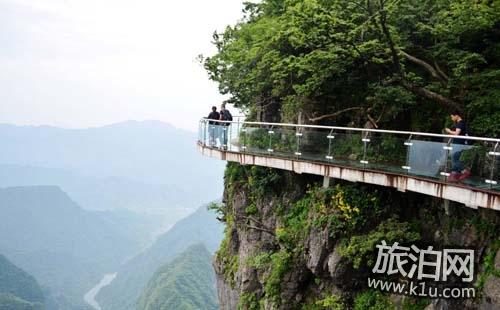 天门山玻璃栈道在哪里 天门山玻璃栈道多少钱