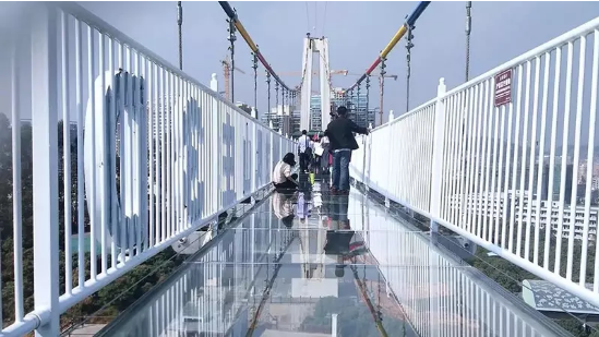广东玻璃桥有哪些 广东玻璃桥在哪个位置