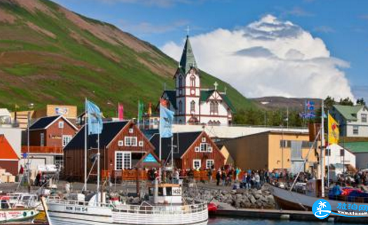 冰岛旅游需要多少钱 冰岛旅游一周花费