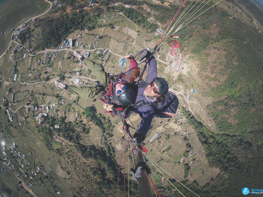 尼泊尔滑翔伞多少钱 尼泊尔滑翔伞怎么玩