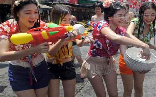 泰国泼水节是几月几号   有什么好玩的