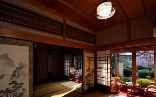 日本哪里的寺庙可以住宿