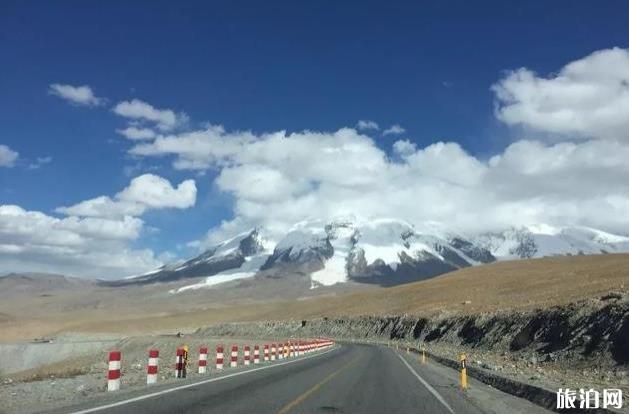 八月份到新疆旅游合适吗