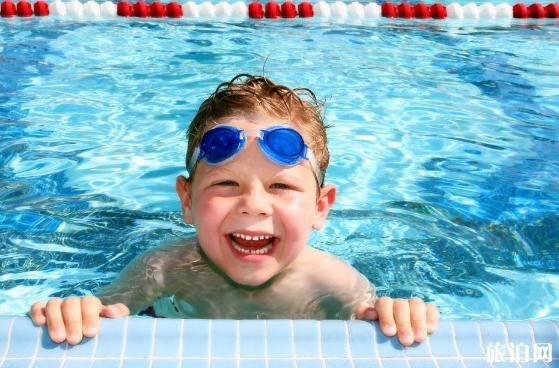 夏天游泳注意事项 游泳耳朵进水出不来怎么办