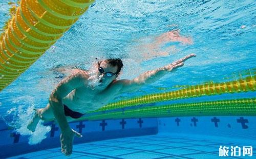 学游泳需要注意什么 第一次游泳注意事项