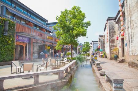 去黄山住在哪里比较好