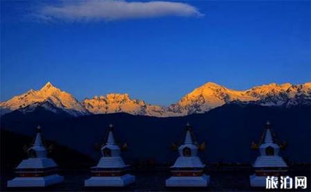 玉龙雪山和梅里雪山哪个好