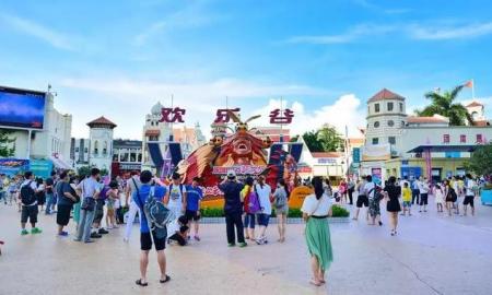 长隆、华侨城、方特每年的游客量是多少