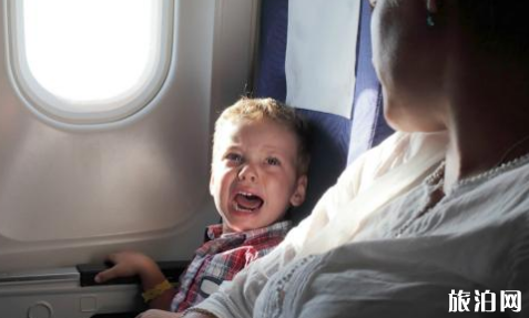 婴儿机票如何购买 婴儿车能带上飞机吗
