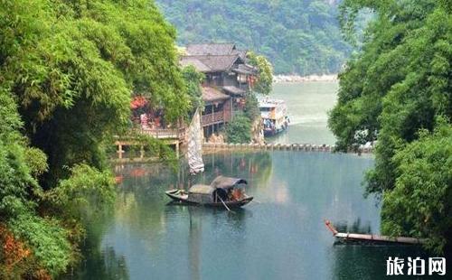 三峡红叶出现在几月 三峡红叶在哪里观赏