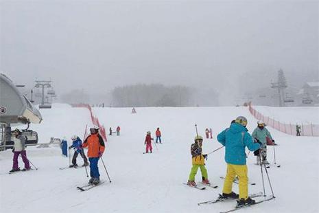 长白山皇冠温泉滑雪2日游行程安排 路线+住宿