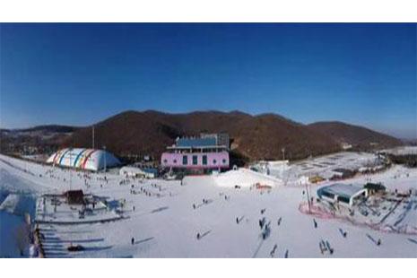 2018-2019长春世茂莲花山滑雪场11月17号开滑   滑雪季卡价格