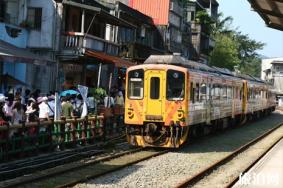 台湾十分老街怎么去 台湾十分老街交通攻略