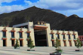 拉萨火车站怎么到市区