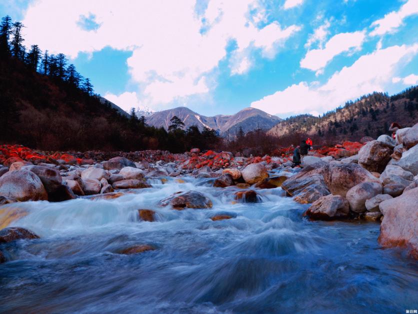 海螺溝幾月份去最合適 海螺溝看雪什么時候去最好