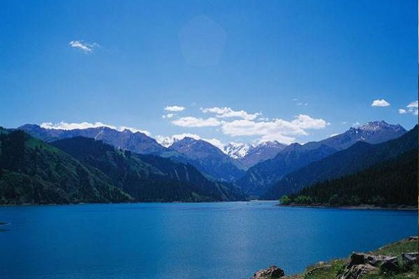 天山天池最佳旅游时间 天山天池门票优惠政策 天山天池拍照攻略