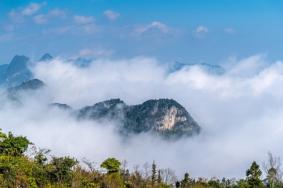 兴义在哪里 兴义旅游景点攻略