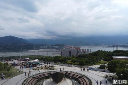宜昌东站怎么到三峡大坝