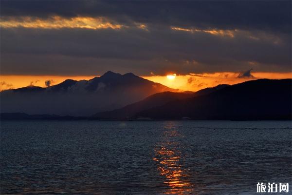 石梅湾在哪里 石梅湾好玩吗