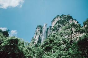 去张家界要注意点什么 张家界旅游都需要带什么