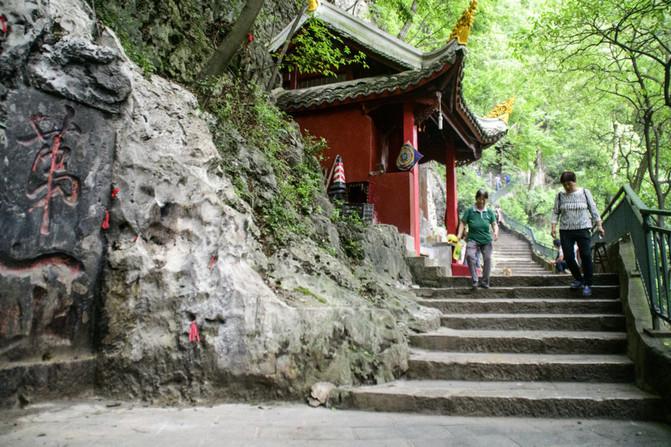 黔靈山公園游玩攻略 黔靈山公園旅游攻略