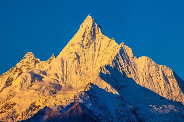 梅里雪山有高原反应吗 去梅里雪山包车还是自驾