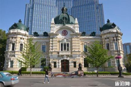 2023大连中山广场旅游攻略 - 门票价格 - 附近美食 - 地址 - 交通 - 天气 - 电话 - 开放时间