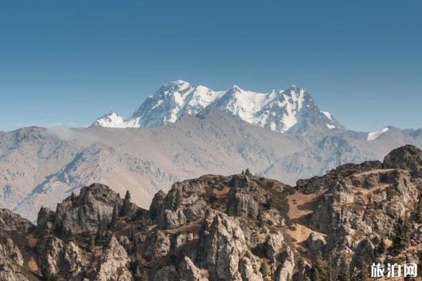 博格达峰海拔多少米 博格达峰的传说