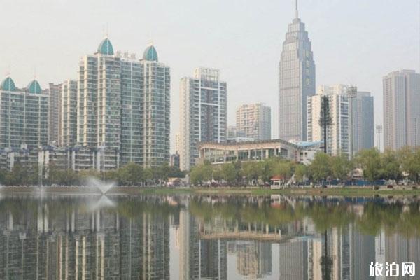 武汉西北湖广场恢复开放 需带口罩入园