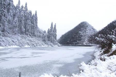2022洪江雪峰山旅游攻略 - 交通天气 - 景点介绍
