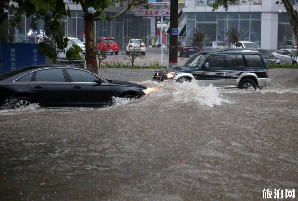 7月南昌暴雨停运公交及封闭路段