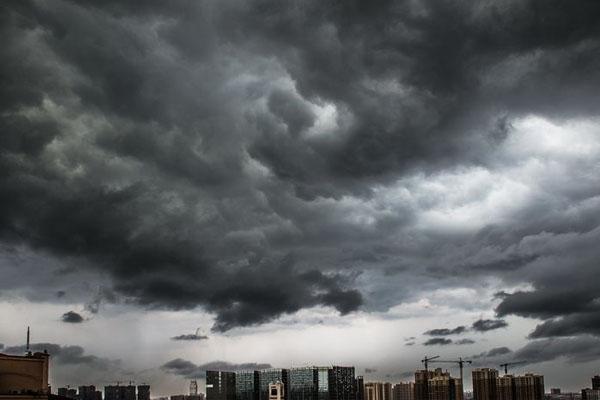 京津冀四川等地局地有大暴雨 發布暴雨黃色預警