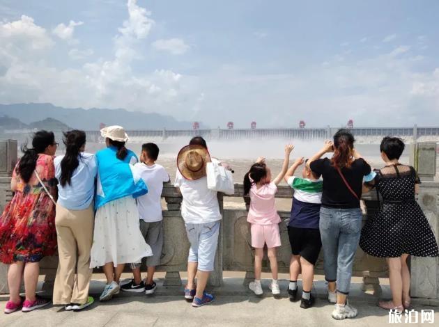 三峡大坝现在游客人多吗