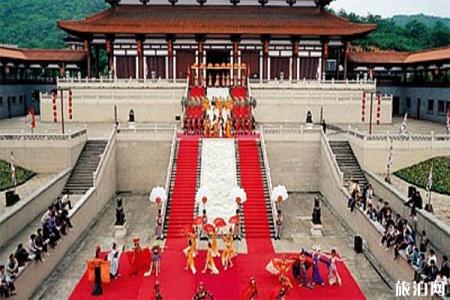 2022赤壁中华水浒城游玩攻略 - 门票价格 - 开放时间 - 交通
