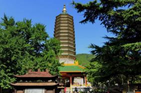 烧香拜佛去哪个寺庙 七月十五可以去寺庙烧香吗