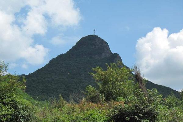 哈我滨国庆旅游线路保举 帽女山玩耍指北