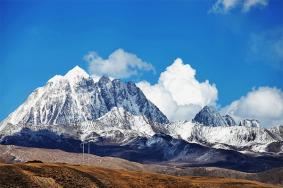 四川亚拉雪山在哪 附自驾路线