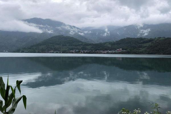 四川雷波馬湖風景區旅游攻略